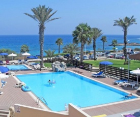 Pallinio Court Beach Apartments