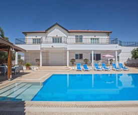 Papas Family Villa