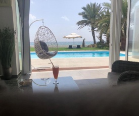 Paradise BeachVilla