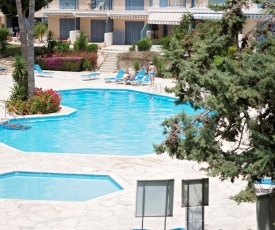 Paradise Gardens with a large terrace