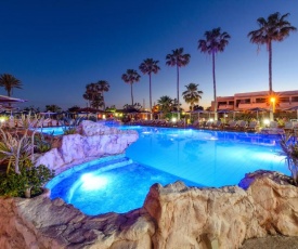 Pavlo Napa Beach Hotel