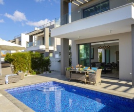 Pernera Beach Villa
