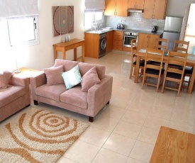 Peyia Resort Apartment