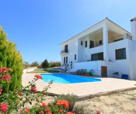 Phaedra & Orestis Villas