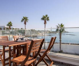 Phaedrus Living Seaview Studio Suite Lighthouse 52