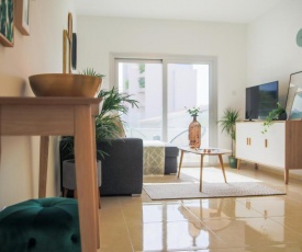 Phaedrus Living: City Centre Luxury Flat Esperidon 201