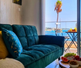 Phaedrus Living: Seaview Emerald Flat Lighthouse 48