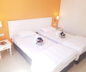 1 bedroom Apts in Ayia Napa near the harbor!