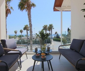 Phaedrus Living: Seaview Luxury Flat Limnaria 151