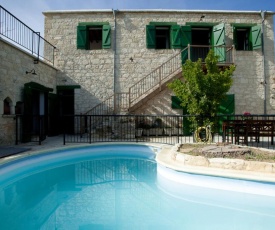 Andrianna's Cottage