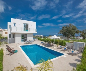 Polymnia Luxury Villas