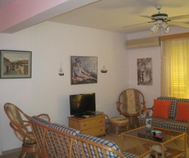 Polyxenia Isaak Annex Apartment
