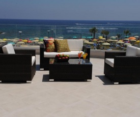 Polyxenia Isaak Luxury Villas and Apartments