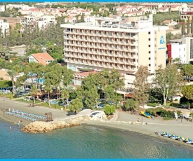 Poseidonia Beach Hotel