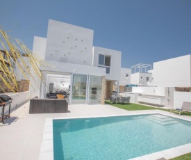 Protaras-Centre Seaview Villa, 200m from Best Beach in Cyprus