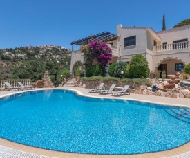 Resitour - Kamares Village