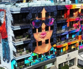 Rise Hotel