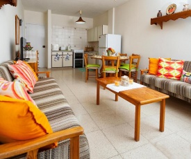 Annita Court Bock B, Apt3