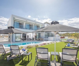 Royal Pearl Villas