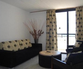 Ansi Apartment