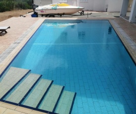Santa Marina, Block A, Flat 4