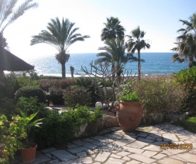 Sea front Villa Kristina