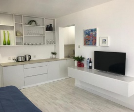 Sea View Holiday Apartment