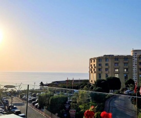 Seaview Apartment Kyrenia