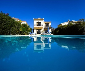 SeaView Villas