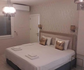 Sema Villa in Kyrenia Town 4 Bedroom Villa