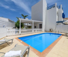 Sirena Beach Villa #31