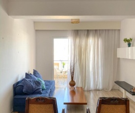 Summer getaway: Stunning 1 bedroom apartment!