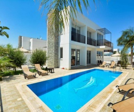 SunnyVillas: 3BR Luxury Villa☆Private Pool - Villa Xenia