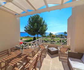 Apartment 13 Coral Bay