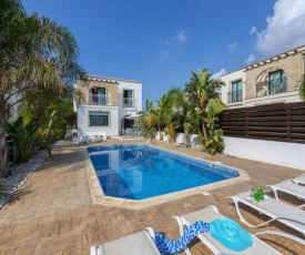 The Secret to Enjoying Your 5 Star Villa close to the Beach, Protaras Villa 1498