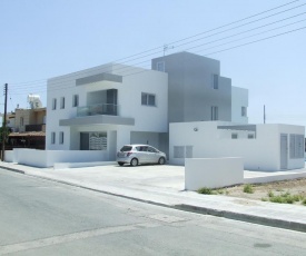 Tico Court Apartments
