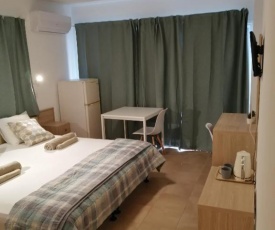 Tikay Studio Apts