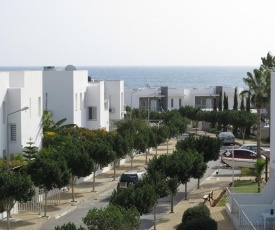 Villa 63R, Caesar Beach