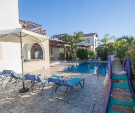 Villa Aloriti Dyo - Beautiful 3 Bedroom Ayia Thekla Villa with Private Pool - Close to the Beach