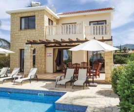 Villa Anna - Three Bedroom with Private Swimming Pool