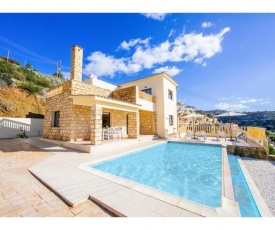 Villa Aqua View - Three Bedroom with Private Swimming Pool