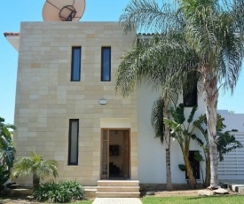 Villa Aris