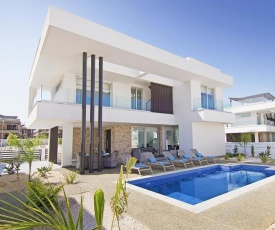Villa ATLEVH47