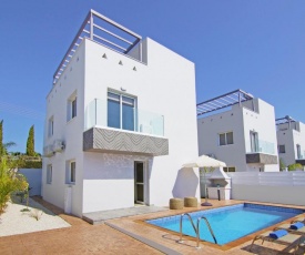 Villa Bridgit