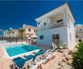 Villa Calisto Big 4 Bedroom Villa in Center of Ayia Napa