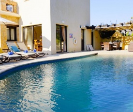 Villa Camelot
