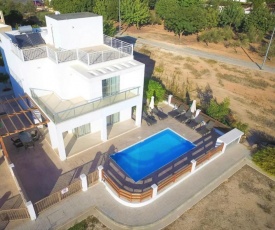 Villa Coral Bay 9
