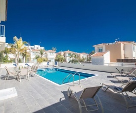 Villa Dafnis Platina - Lovely 4 Bedroom Protaras Villa with Private Pool - Close to the Beach