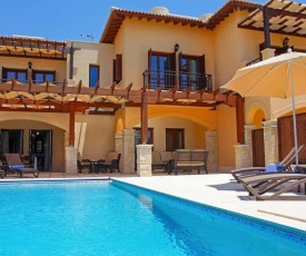 Villa in Kouklia Sleeps 6 includes Swimming pool Air Con and WiFi 8