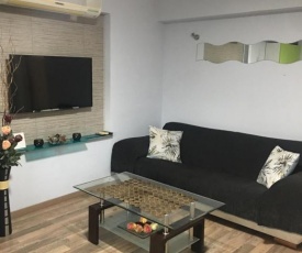 Apartment with garden
